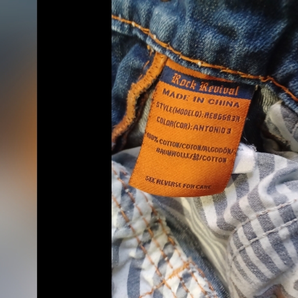 Rock Revival Men's Jeans Antonio Boot Cut Style American Classic Distressed - Picture 4 of 12